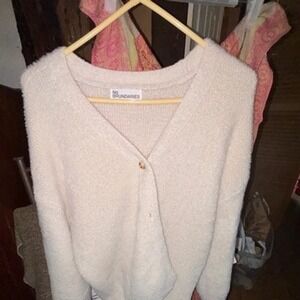 No Boundaries Womens XL Cream Fuzzy Eyelash Knit Button Front Cardigan